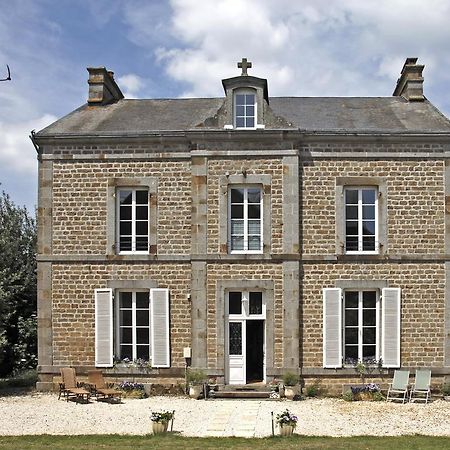 Le Presbytere Bed & Breakfast Saint-Bomer-les-Forges Eksteriør bilde