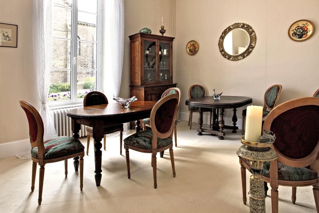 Le Presbytere Bed & Breakfast Saint-Bomer-les-Forges Eksteriør bilde